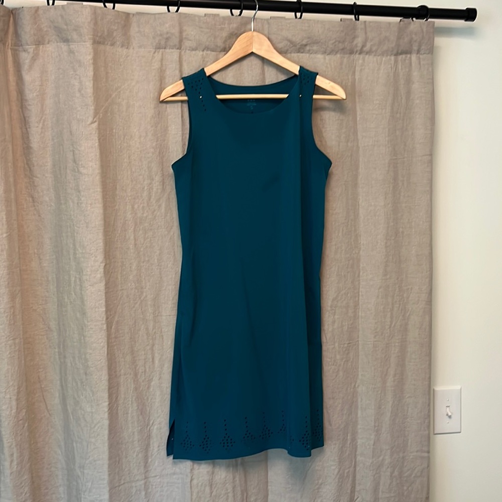 Title Nine “The Unconventional Dress”